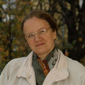 Елена Тростникова