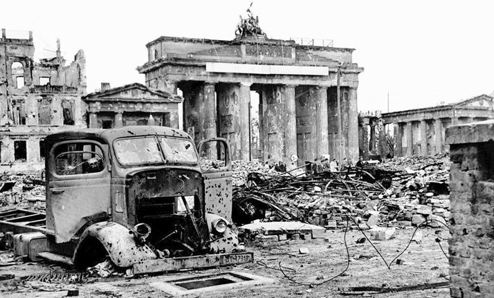 Берлин после войны 1945 г
